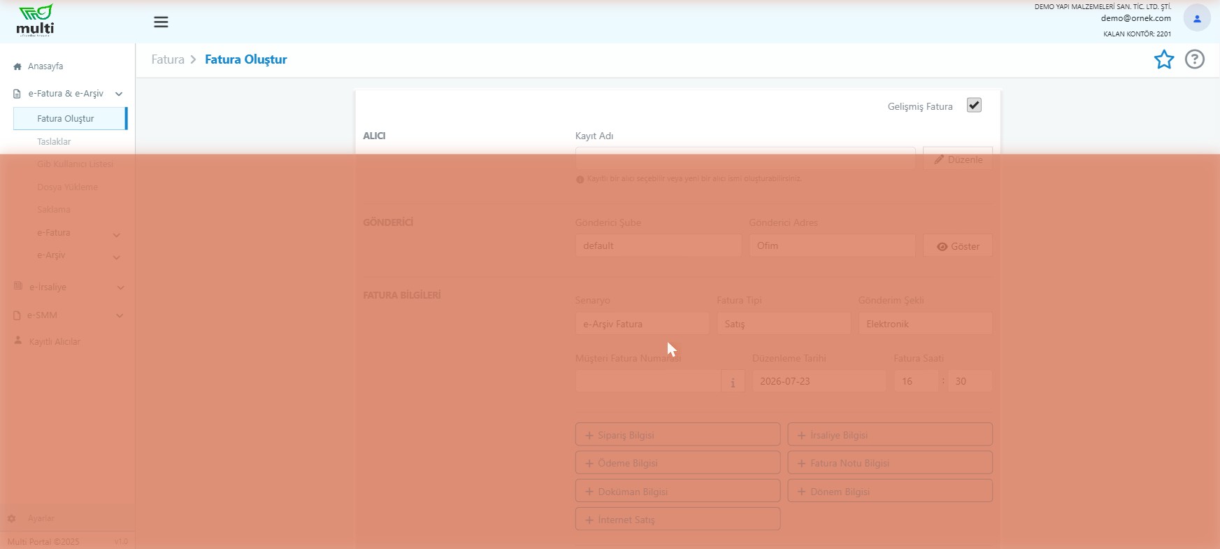 Multi Portal mal/hizmet satırı ekleme ekranı — miktar, birim fiyat, KDV oranı ve otomatik toplam